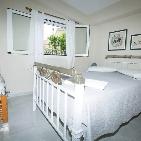 Nefeli House Kefalonia Lägenhet